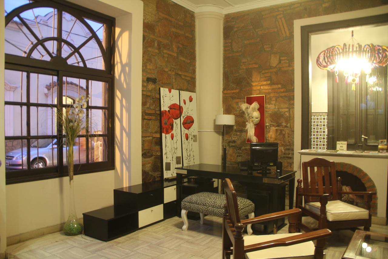 Elena Hotel *