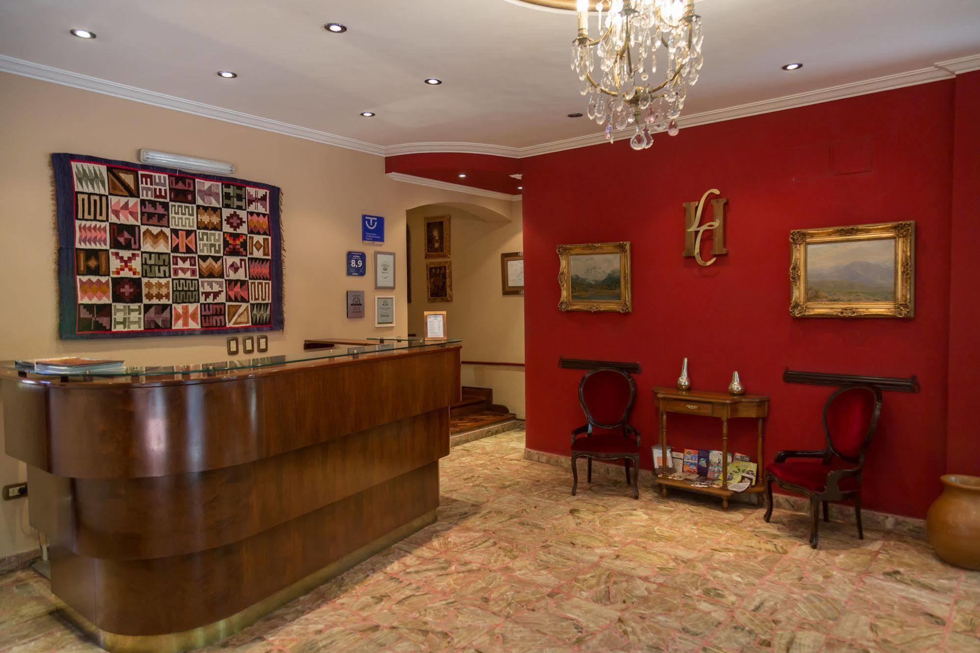 Boutique La Candela 3*