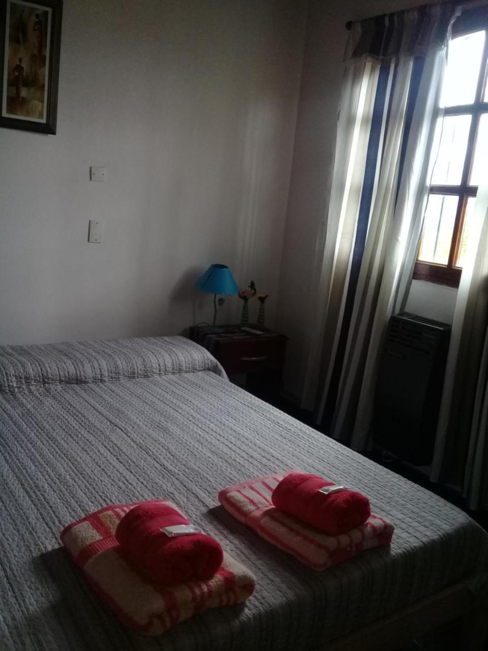 La De Gervasio Hostal *