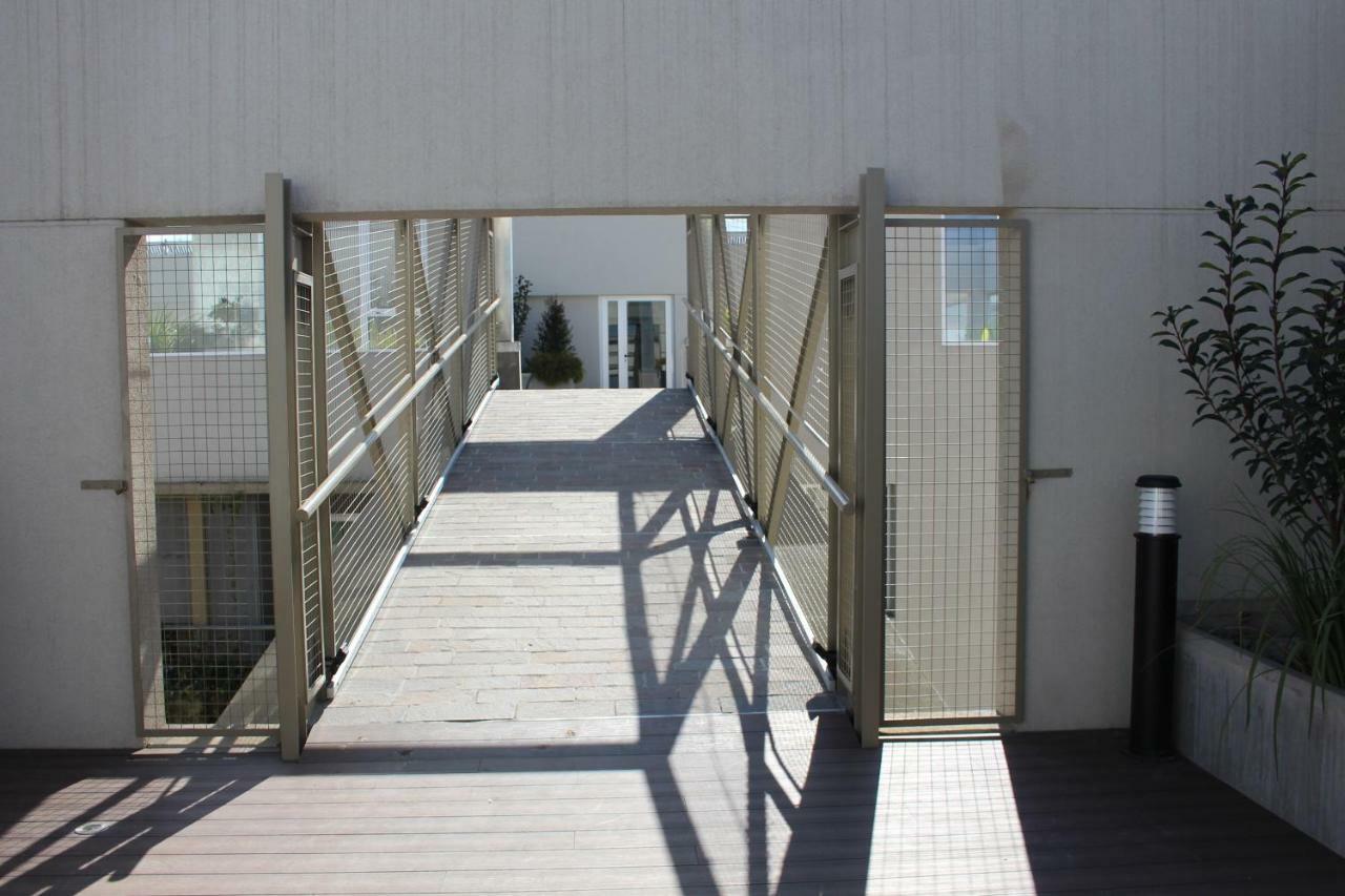Apartamento Balcones Verdes - Frente -1706 *