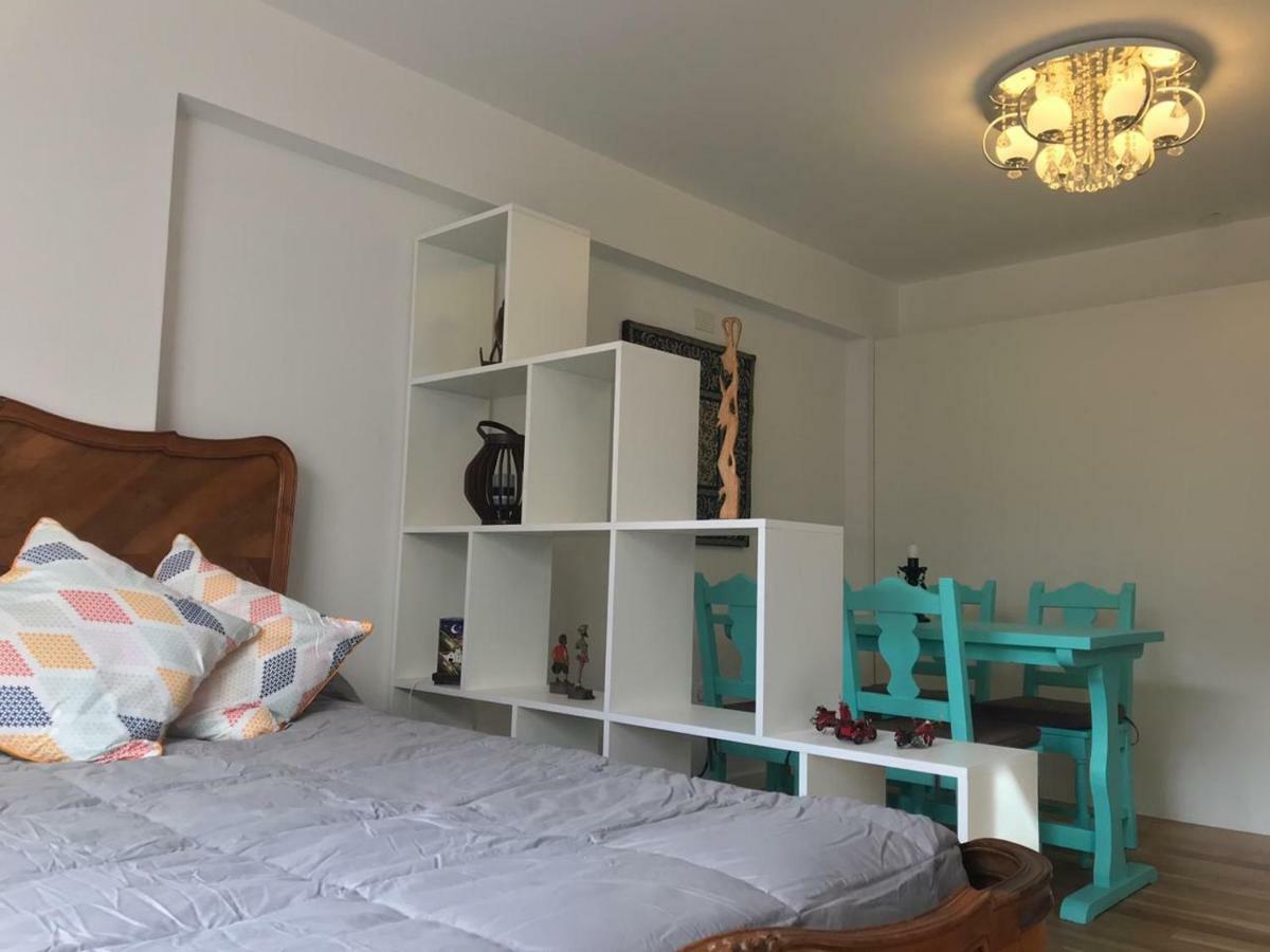 Apartment Deco *