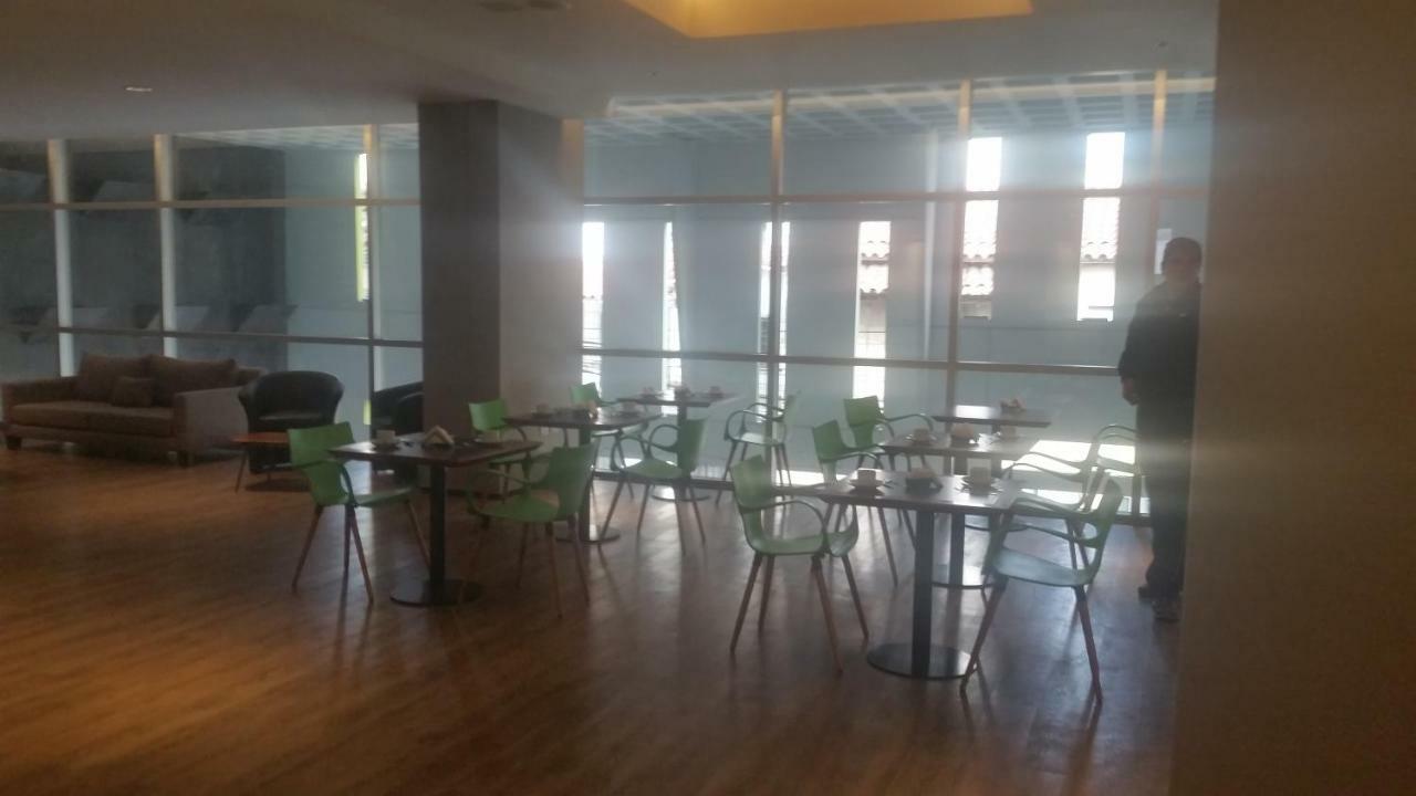Apartamento Excelente Departamento En Edificio 4**** *