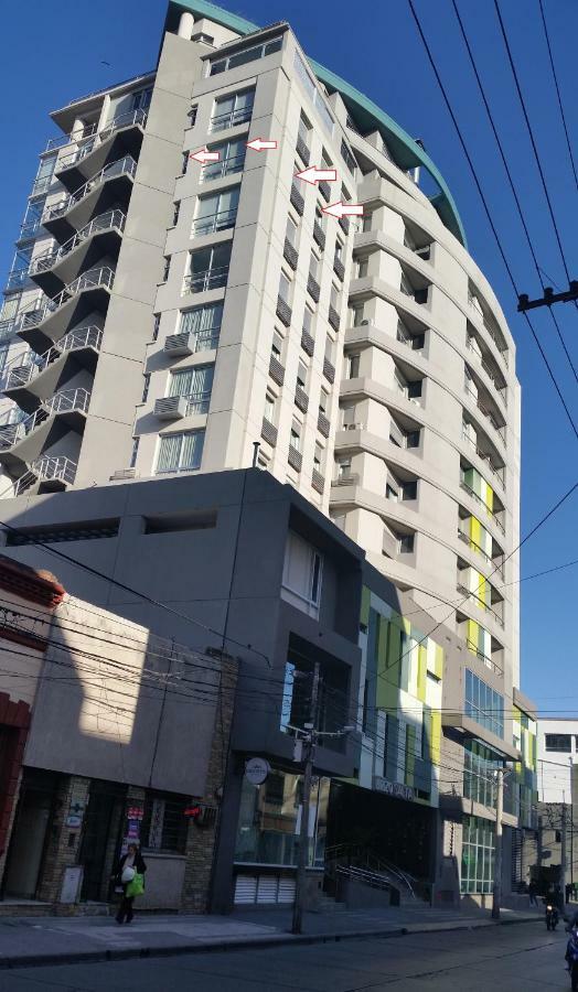 Excelente Departamento En Edificio 4**** * Salta