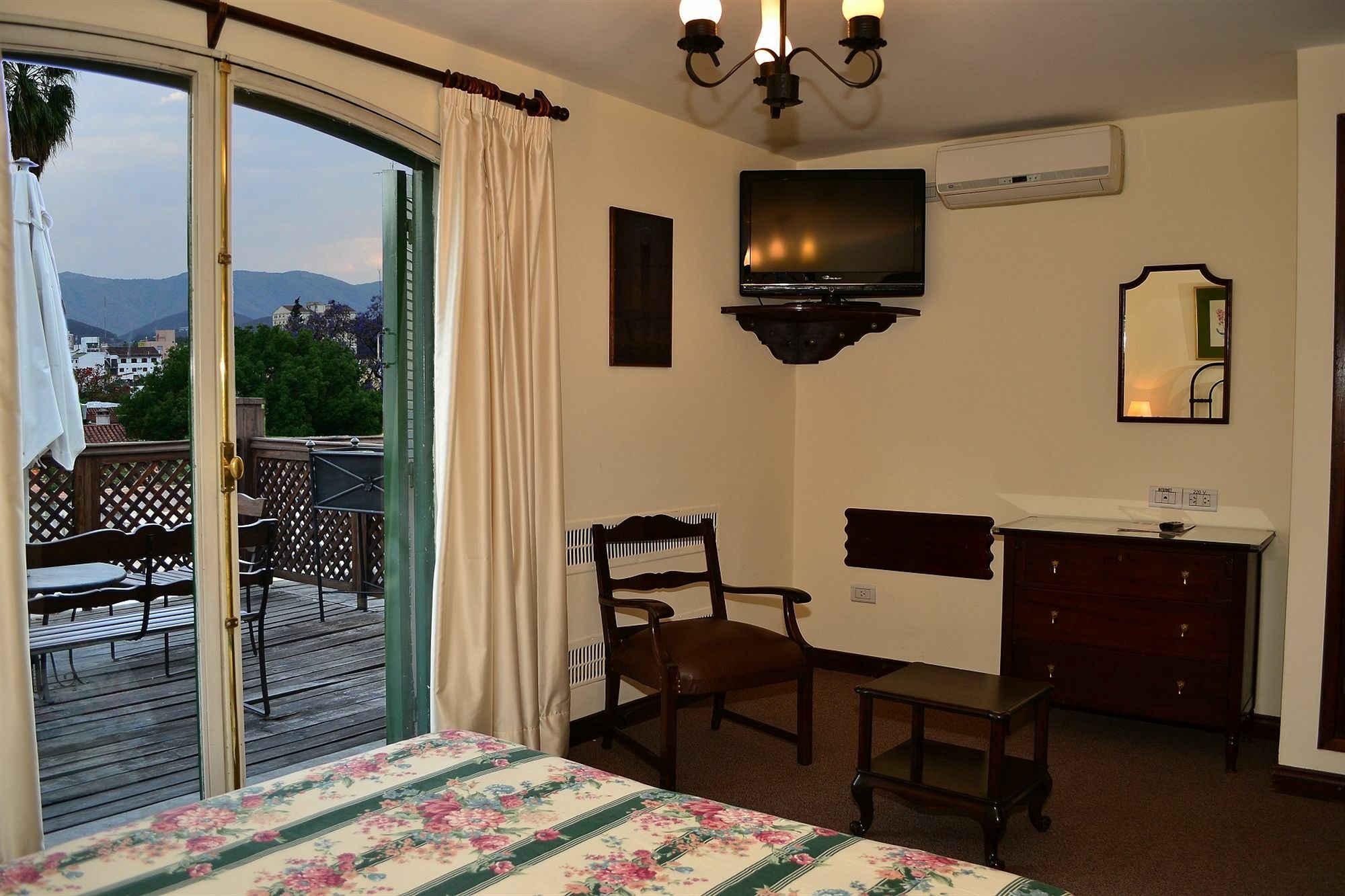 Hotel Salta Hotel 4*