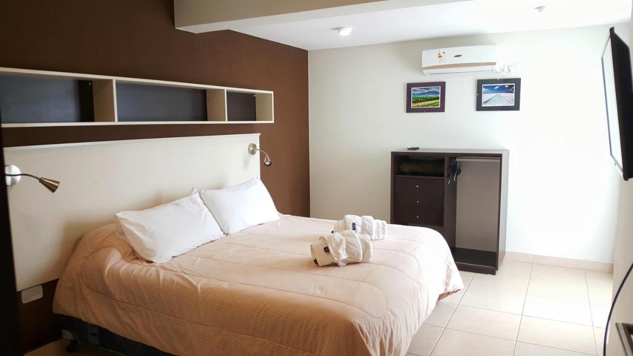 Carnaval P/6 - 2 Dorm - Amplio Y A 5' Del Centro Apartamento Salta