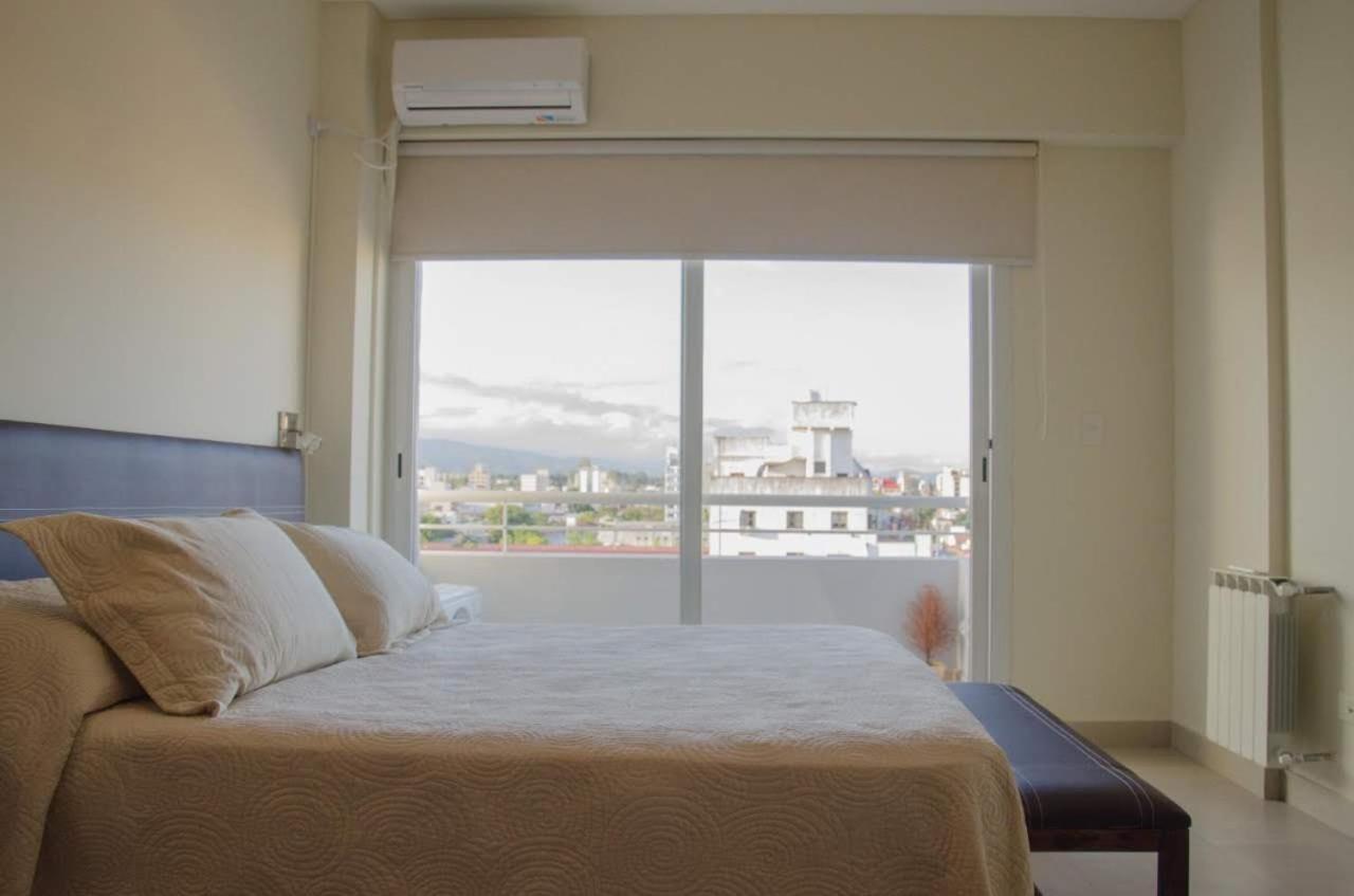 Departamento Centro Con Cochera Y Balcon, Soles De Apartamento