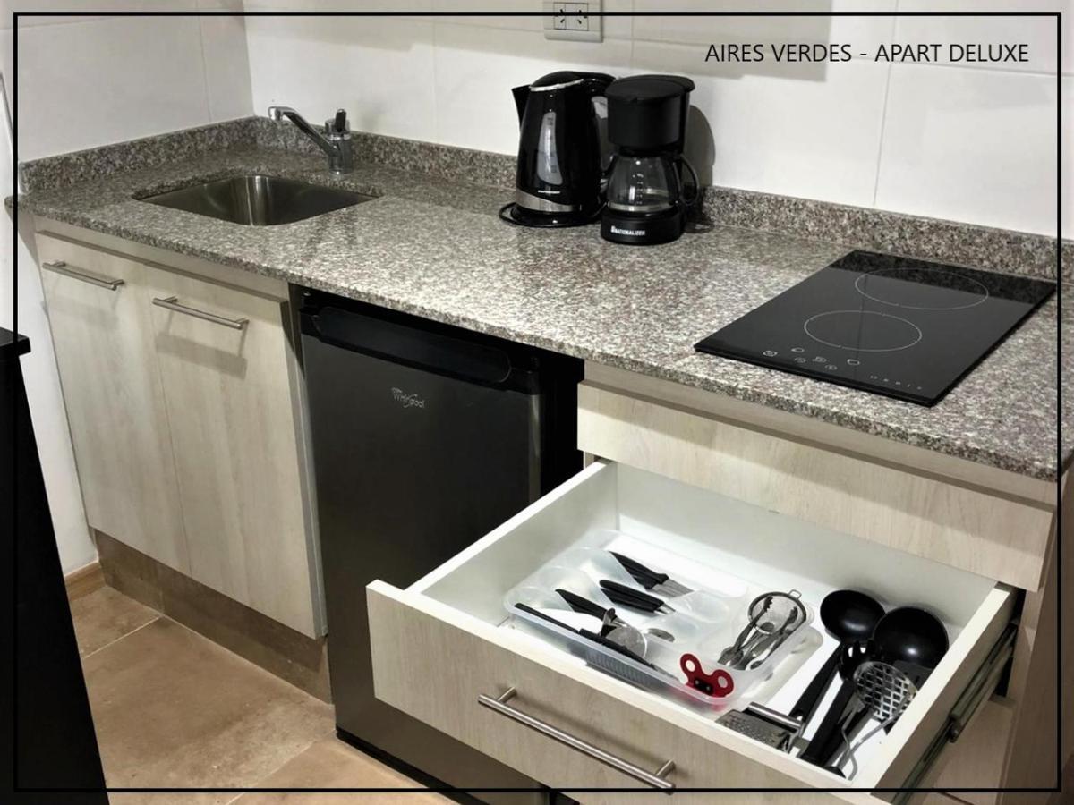 Aires Verdes Apart Deluxe Apartamento *