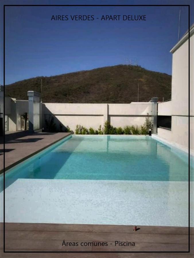 Aires Verdes Apart Deluxe Apartamento