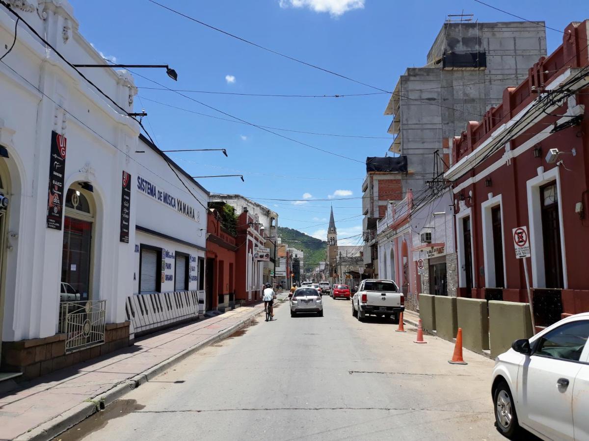 Apartamento Cómodo Y Versátil En Casco Histórico *