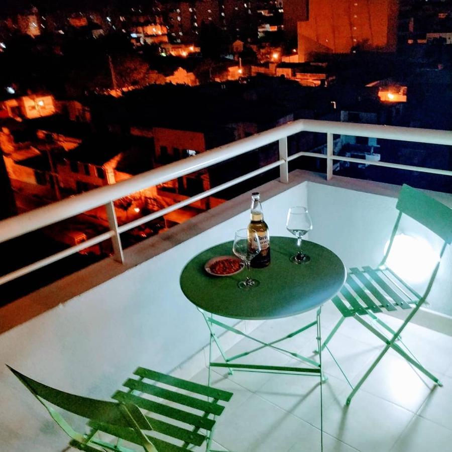 Apartamento Departamento Centro Con Cochera Y Balcon, Soles De Salta