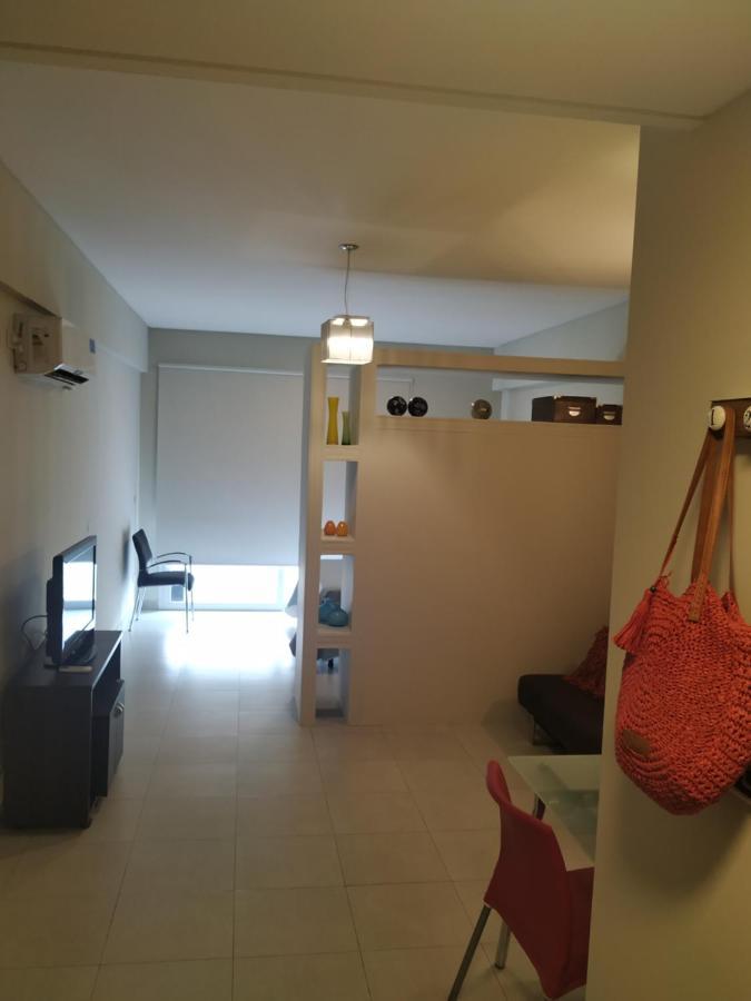 Departamento Centro Con Cochera,balcón, Lunas De *