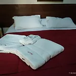 Hotel De La Linda