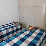 Las Rosas 1