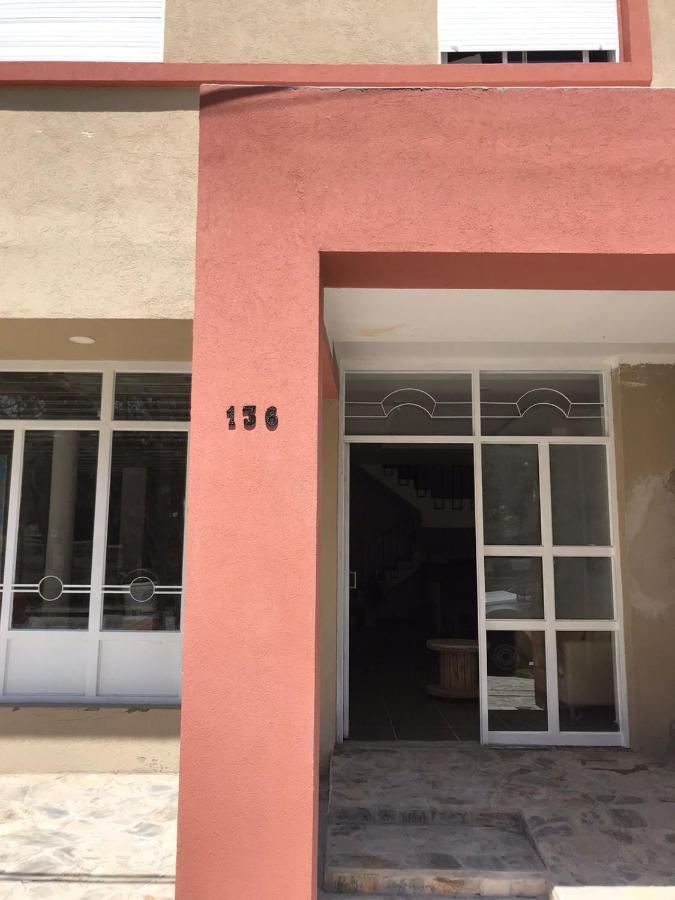 Bed and breakfast Guest House Salta *