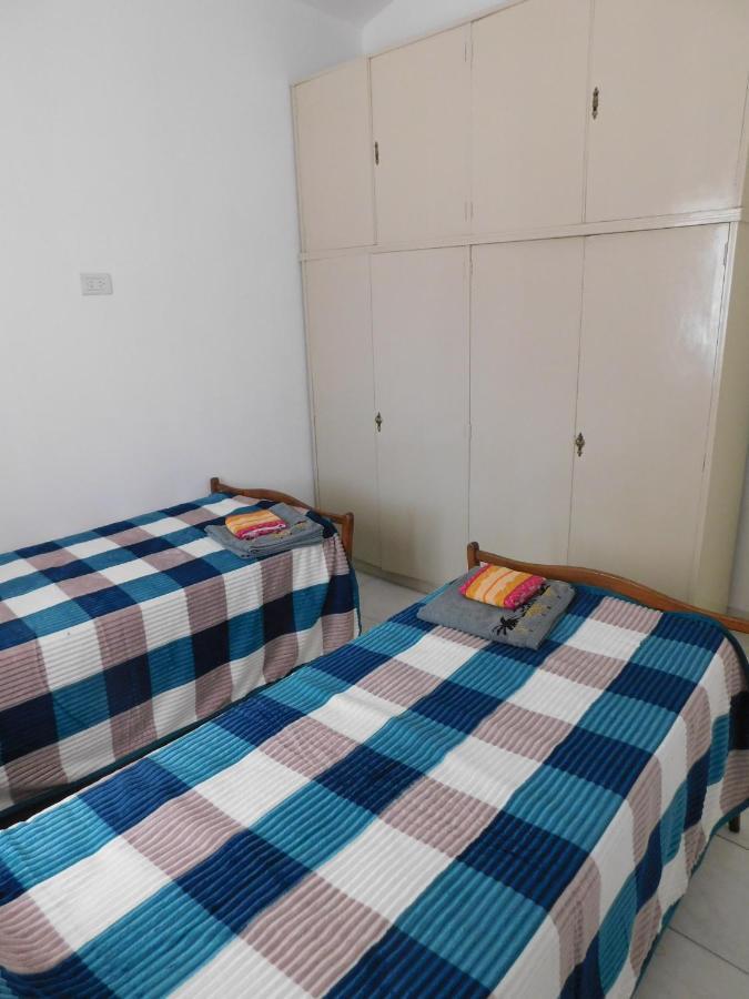 Apartment Las Rosas 1 *