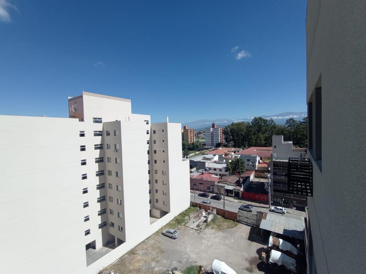 Hermoso Departamento,comodo Y Tranquilo Cerca De Todo En La Linda Apartamento Salta