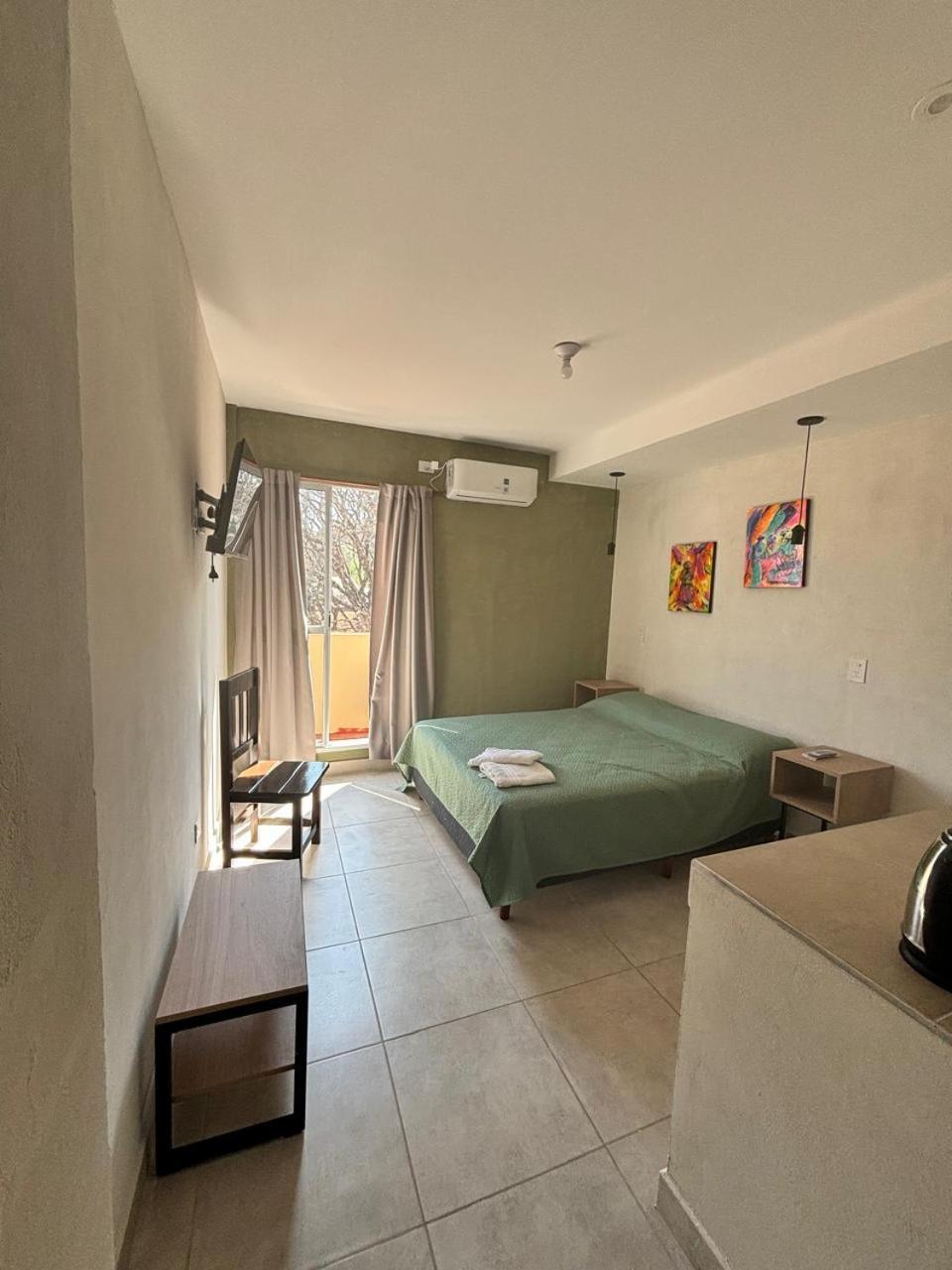 Bed and breakfast Guest House Salta *