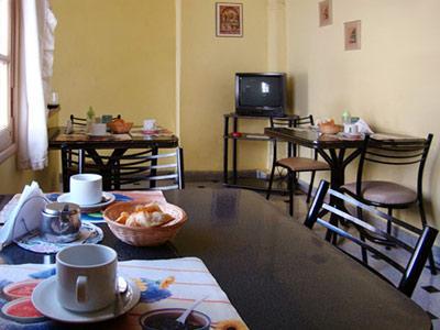 Inn El Alcazar 2*