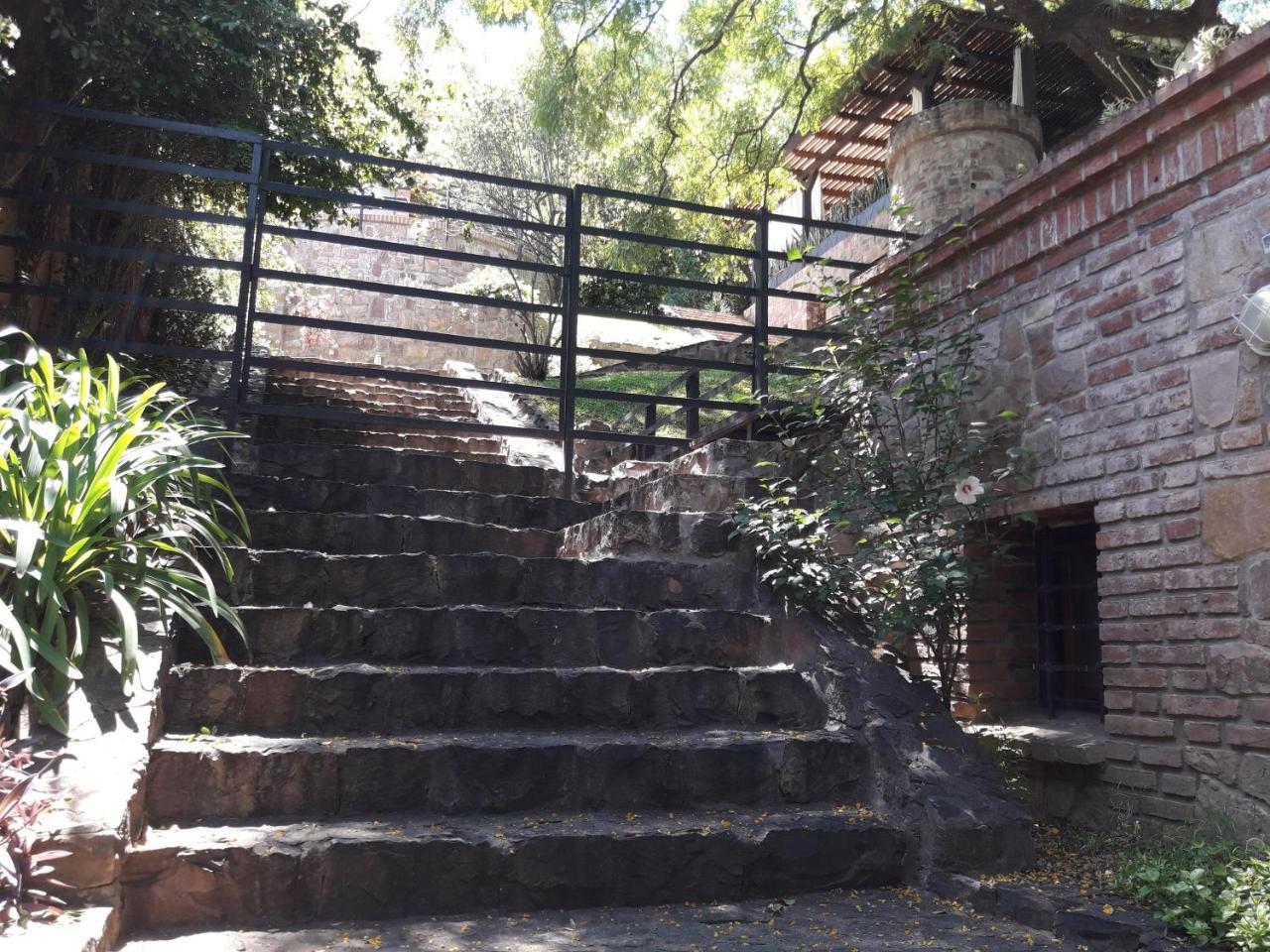Del Cerro
