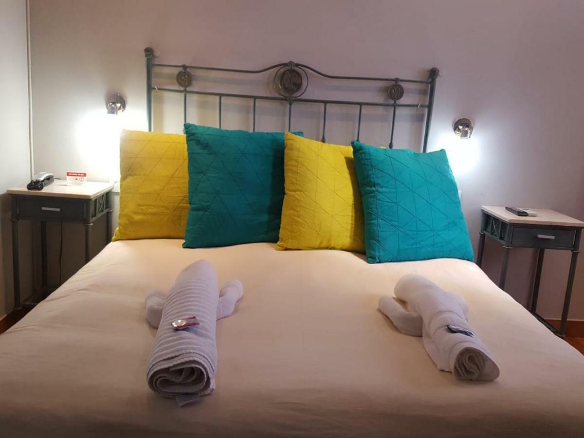 Hotel Iris