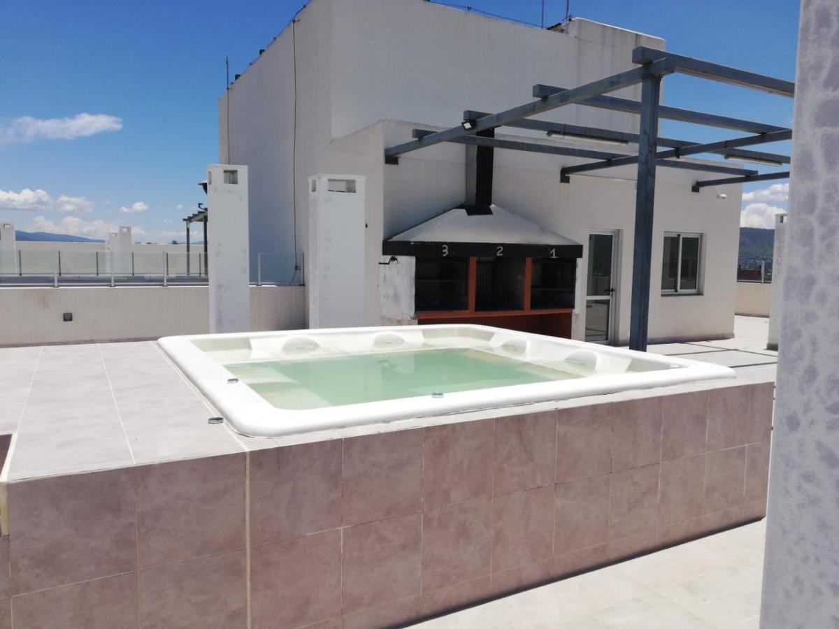 Apartamento Mono Bambu
