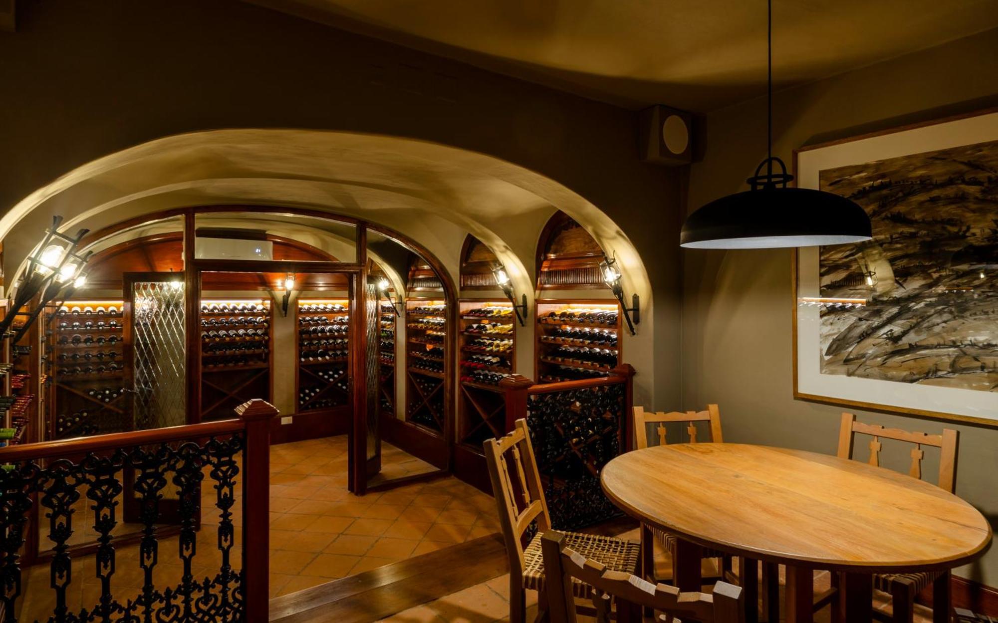 El Bodeguero Hotel *