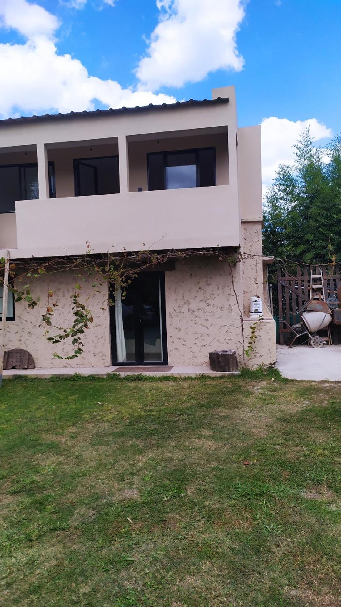 Pirena Lodge *