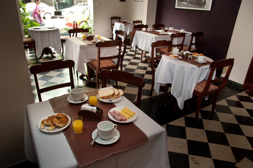 Plaza De Aljabas 3* Salta